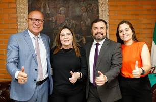 Fábio Novo recebe apoio de Teresinha Medeiros (Foto: Reprodução/Redes Sociais) Fábio Novo recebe apoio de Teresinha Medeiros (Foto: Reprodução/Redes Sociais)