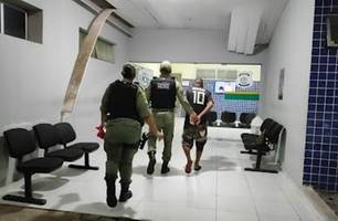 Francisco Adriano Nascimento de Araújo foi preso na noite desta quarta-feira (10/04) (Foto: Reprodução) Francisco Adriano Nascimento de Araújo foi preso na noite desta quarta-feira (10/04) (Foto: Reprodução)