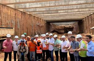Visita às obras do rebaixamento da Avenida João XXIII (Foto: Tiago Moura/ Conecta Piauí) Visita às obras do rebaixamento da Avenida João XXIII (Foto: Tiago Moura/ Conecta Piauí)