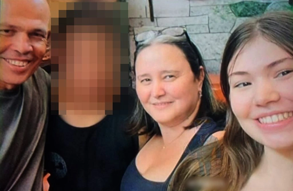 Família morta a tiros por adolescente