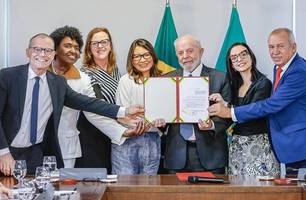 Lula sanciona lei que garante sigilo de vítima de violência doméstica (Foto: Reprodução)
