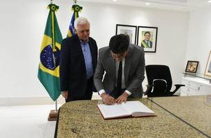 Rafael Fonteles e Themístocles Filho (Foto: Ascom/Governo do Piauí) Rafael Fonteles e Themístocles Filho (Foto: Ascom/Governo do Piauí)