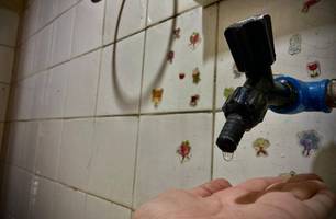 Torneira sem água (Foto: Maria Clara César/ Conecta Piauí) Torneira sem água (Foto: Maria Clara César/ Conecta Piauí)