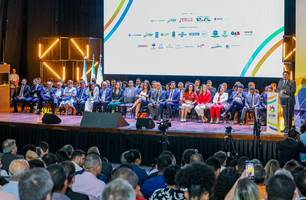 Maior conferência de energias renováveis tem início em Teresina para discutir os rumos da transição energética (Foto: Ascom/Governo do Estado) Maior conferência de energias renováveis tem início em Teresina para discutir os rumos da transição energética (Foto: Ascom/Governo do Estado)