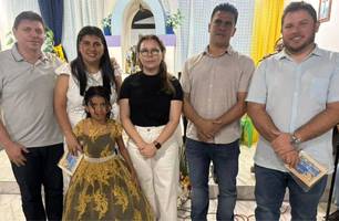 Pré-candidato a refeito de Alto Longá participa dos festejos de São João Batista (Foto: Reprodução) Pré-candidato a refeito de Alto Longá participa dos festejos de São João Batista (Foto: Reprodução)