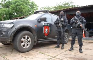 Condenado por homicídio em Teresina é preso pelo BOPE na cidade de Demerval Lobão (Foto: Reprodução) Condenado por homicídio em Teresina é preso pelo BOPE na cidade de Demerval Lobão (Foto: Reprodução)