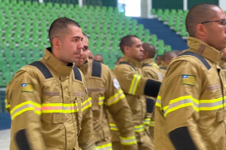 Corpo de Bombeiros do Piauí celebra 80 anos e nomeia 205 novos soldados Corpo de Bombeiros do Piauí celebra 80 anos e nomeia 205 novos soldados
