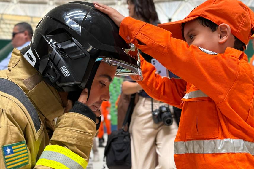 Corpo de Bombeiros do Piauí celebra 80 anos e nomeia 205 novos soldados Corpo de Bombeiros do Piauí celebra 80 anos e nomeia 205 novos soldados
