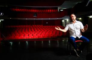 Fábio Novo atua em gravação de documentário dos 130 anos do Theatro 4 de Setembro (Foto: Ascom/Fábio Novo) Fábio Novo atua em gravação de documentário dos 130 anos do Theatro 4 de Setembro (Foto: Ascom/Fábio Novo)