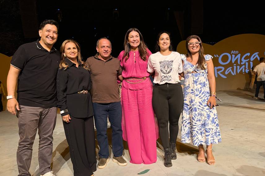 Ópera da Serra da Capivara encanta público com ato 'Onça Rainha' Ópera da Serra da Capivara encanta público com ato 'Onça Rainha'