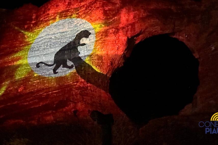 Ópera da Serra da Capivara encanta público com ato 'Onça Rainha' Ópera da Serra da Capivara encanta público com ato 'Onça Rainha'