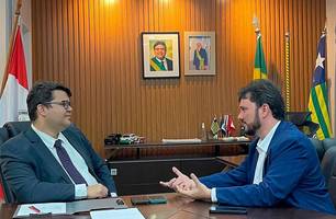 Secretário Chico Lucas recebe Floro Mauel para falar sobre segurança pública no estado (Foto: Divulgação) Secretário Chico Lucas recebe Floro Mauel para falar sobre segurança pública no estado (Foto: Divulgação)