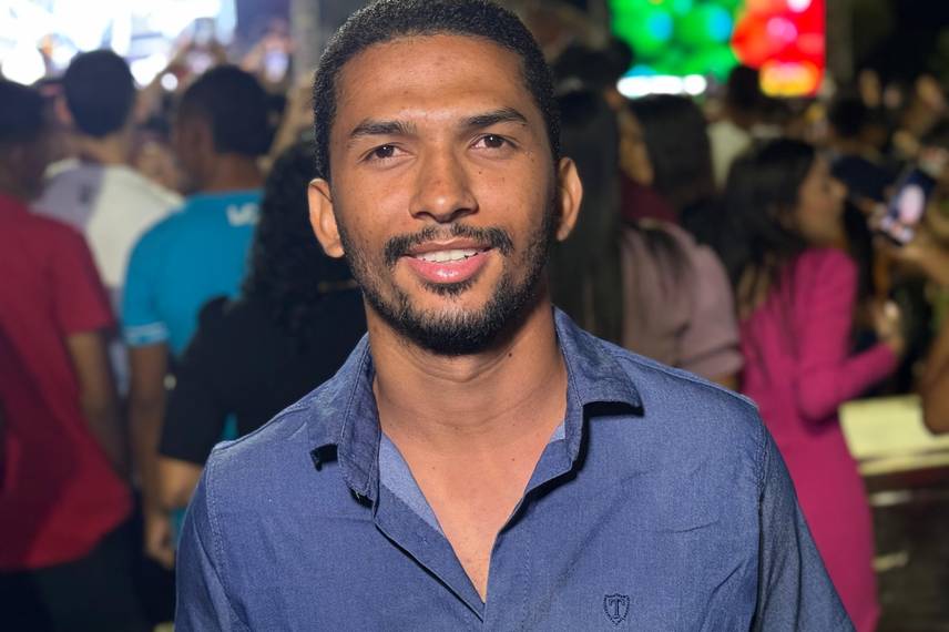 Campo Maior comemora aniversário de 262 anos com show gratuito de Zé Vaqueiro Campo Maior comemora aniversário de 262 anos com show gratuito de Zé Vaqueiro