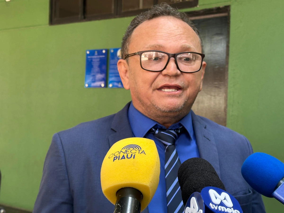 Capitão Roberval Queiroz