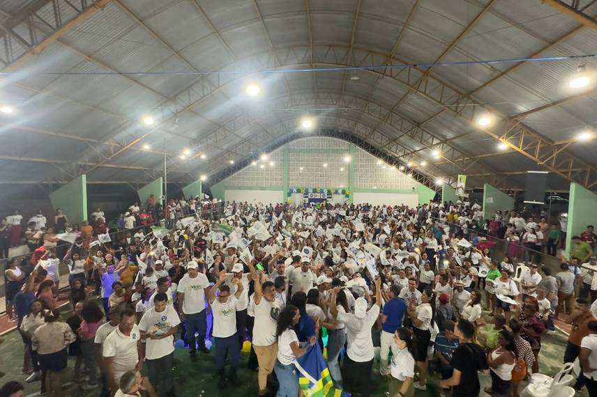 Convenção oficializa candidatura de Alandelon à Prefeitura de Madeiro Convenção oficializa candidatura de Alandelon à Prefeitura de Madeiro