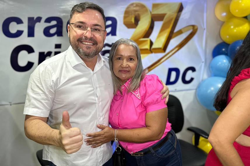 DC homologa a candidatura de 27 vereadores e declara apoio a Fábio Novo DC homologa a candidatura de 27 vereadores e declara apoio a Fábio Novo