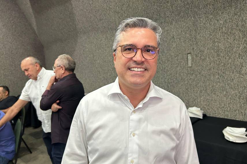 Dr. Vinicius Dr. Vinicius