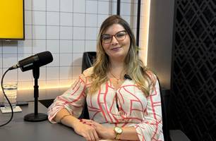 Drª Vanessa Quaresma fala sobre procedimentos estéticos no Conecta Podcast (Foto: Stefanny Sales / Conecta Piauí)