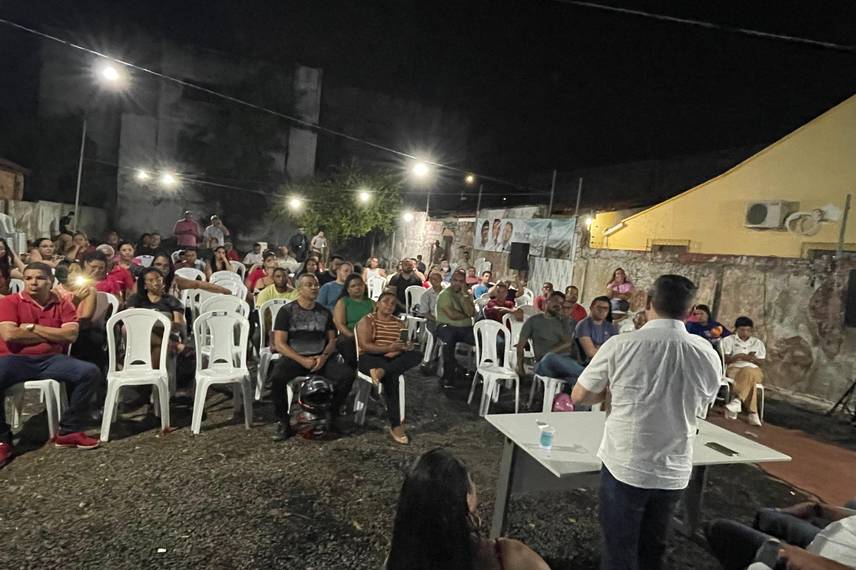 Fábio Novo realiza encontro com grupo básico de trabalhadores de Teresina Fábio Novo realiza encontro com grupo básico de trabalhadores de Teresina