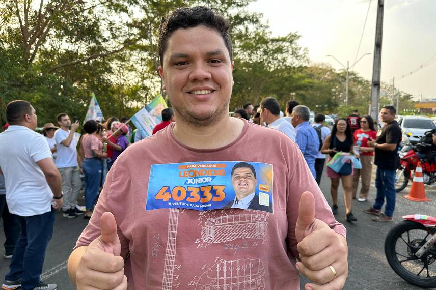 Fábio Novo realiza grande carreata em Teresina com apoio de várias lideranças Fábio Novo realiza grande carreata em Teresina com apoio de várias lideranças