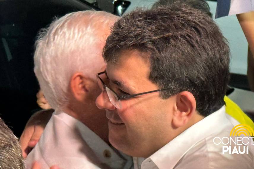 Fábio Novo reúne 10 mil carros no Madrugadão do Novo Fábio Novo reúne 10 mil carros no Madrugadão do Novo