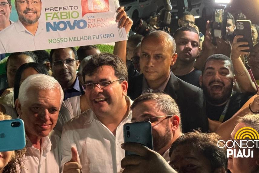 Fábio Novo reúne 10 mil carros no Madrugadão do Novo Fábio Novo reúne 10 mil carros no Madrugadão do Novo