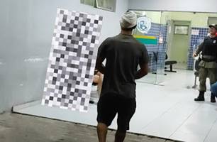 Flanelinha foi agredido a pauladas (Foto: Reprodução / Folha do Delta) Flanelinha foi agredido a pauladas (Foto: Reprodução / Folha do Delta)