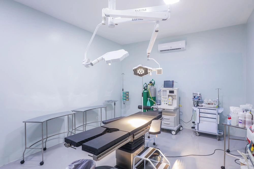 Governador inaugura requalificação do Hospital de Simplício Mendes