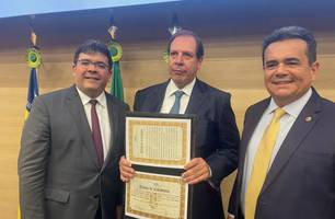 Ministro do STJ Luis Felipe Salomão recebe título de cidadania piauiense na Alepi (Foto: Alessandra Fonseca/Conecta Piauí) Ministro do STJ Luis Felipe Salomão recebe título de cidadania piauiense na Alepi (Foto: Alessandra Fonseca/Conecta Piauí)