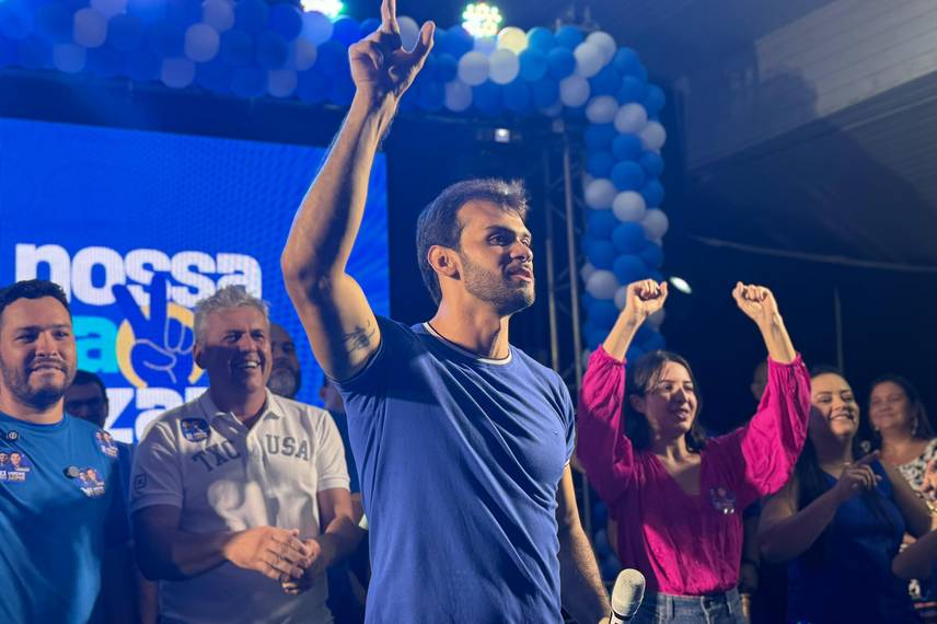 Vinicius lança candidatura a vereador de Caxias em evento com grande público Vinicius lança candidatura a vereador de Caxias em evento com grande público