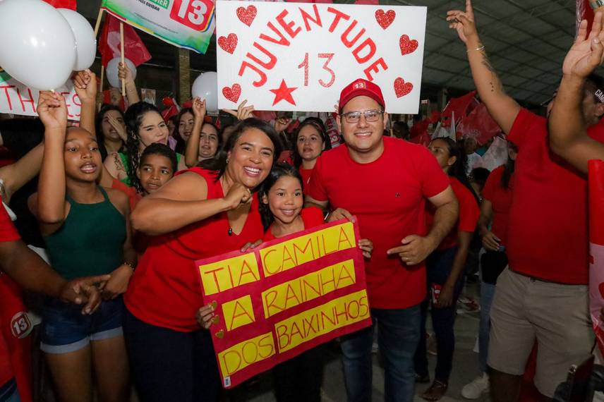 Camila Barbosa reúne mais de 800 pessoas em encontro de lideranças em Lagoa do PI Camila Barbosa reúne mais de 800 pessoas em encontro de lideranças em Lagoa do PI