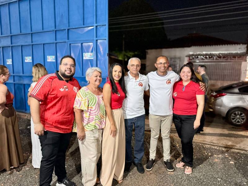 Candidato a prefeito de Ribeiro Gonçalves reúne centenas de apoiadores em Teresina