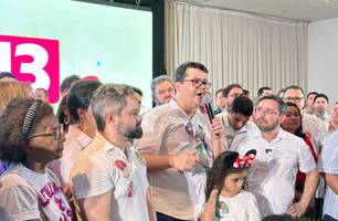 Chico Lucas declara apoio a Fábio Novo durante encontro no Centro de Teresina (Foto: Conecta Piauí) Chico Lucas declara apoio a Fábio Novo durante encontro no Centro de Teresina (Foto: Conecta Piauí)