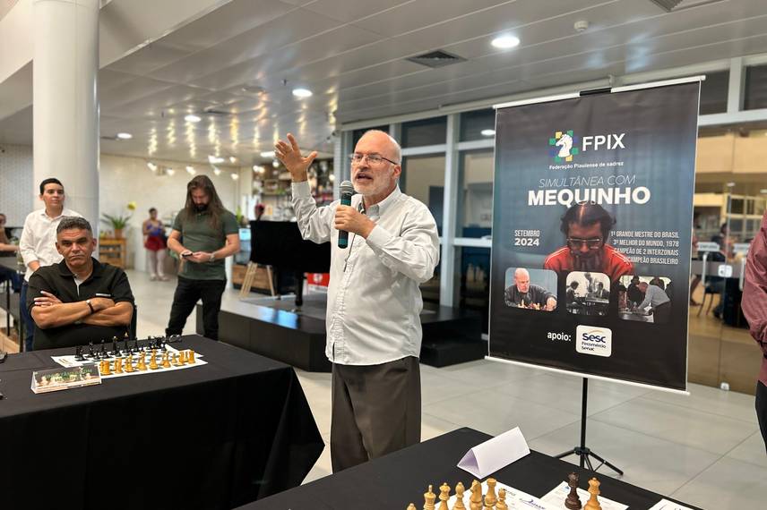 Enxadrista Mequinho participa de 20 partidas simultâneas em Teresina Enxadrista Mequinho participa de 20 partidas simultâneas em Teresina