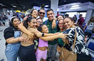 Estudantes da rede pública do Piauí embarcam para intercâmbio nos Estados Unidos (Foto: Conecta Piauí) Estudantes da rede pública do Piauí embarcam para intercâmbio nos Estados Unidos (Foto: Conecta Piauí)