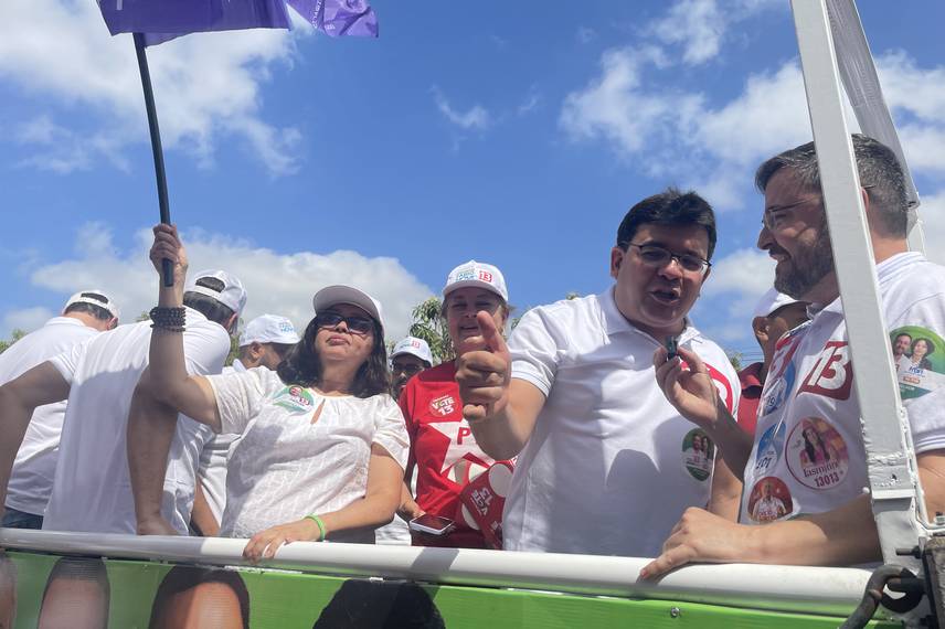 Fabio Novo realiza carreata na zona Norte de Teresina Fabio Novo realiza carreata na zona Norte de Teresina