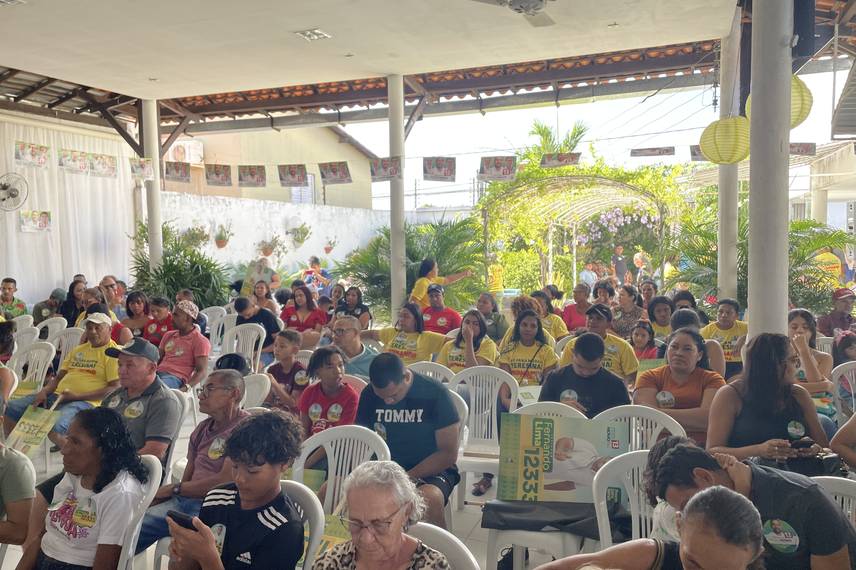 Fernando Lima reúne multidão em grande encontro com a zona Sul Fernando Lima reúne multidão em grande encontro com a zona Sul