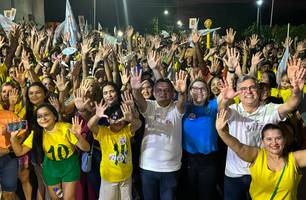 Joãozinho da Varjota realiza a maior carreata da história de Monsenhor Gil (Foto: Eduardo Amorim/ Conecta Piauí) Joãozinho da Varjota realiza a maior carreata da história de Monsenhor Gil (Foto: Eduardo Amorim/ Conecta Piauí)