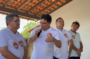 Rafael Fonteles reafirma força do candidato Washington Luiz em Caxingó do Piauí (Foto: Conecta Piauí) Rafael Fonteles reafirma força do candidato Washington Luiz em Caxingó do Piauí (Foto: Conecta Piauí)