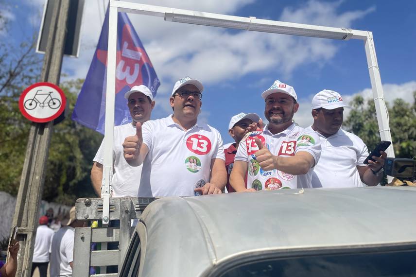 ‘Vamos devolver o título de Cidade Verde a Teresina’, diz Novo em carreata ‘Vamos devolver o título de Cidade Verde a Teresina’, diz Novo em carreata