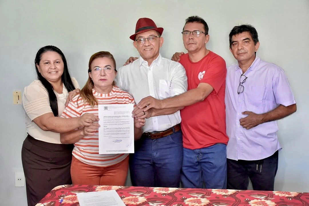 Abdonal Melo empossa nova equipe de secretários municipais em São João do Arraial