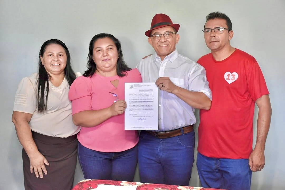 Abdonal Melo empossa nova equipe de secretários municipais em São João do Arraial