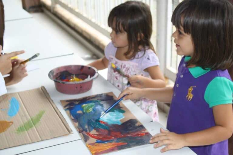 Ateliê de artes em Timon oferece colônia de férias para crianças