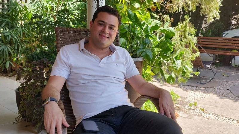 Deputado estadual Leandro Bello