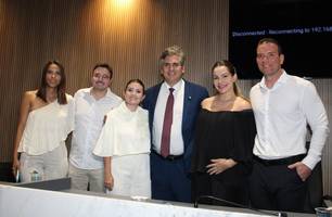 Dr. Pablo Santos e Xandu Neri tomam posse como prefeito e vice-prefeita de Picos (Foto: Boletim do Sertão) Dr. Pablo Santos e Xandu Neri tomam posse como prefeito e vice-prefeita de Picos (Foto: Boletim do Sertão)