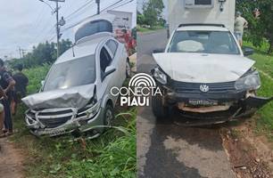 Homem dorme ao volante e causa acidente na BR-316 em Timon (Foto: Montagem por Conecta Piauí)