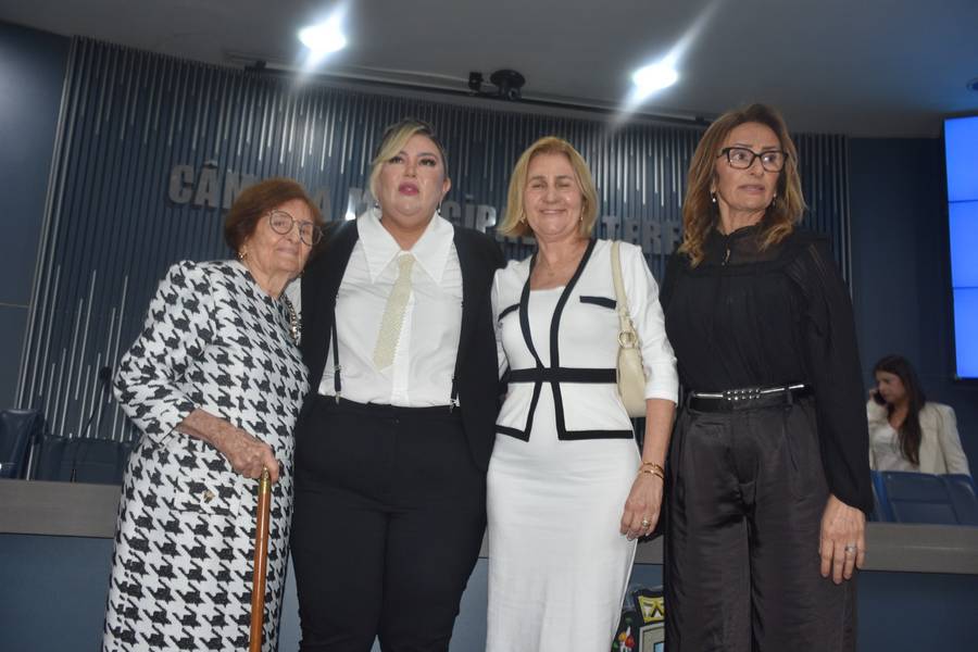 Posse dos vereadores Samantha Cavalca e Pedro Alcântara