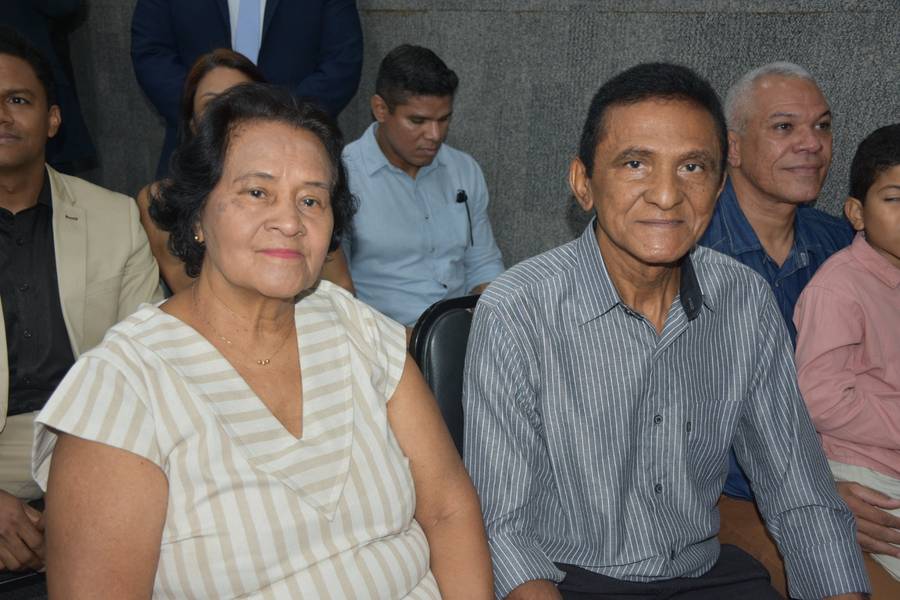 Posse dos vereadores Samantha Cavalca e Pedro Alcântara