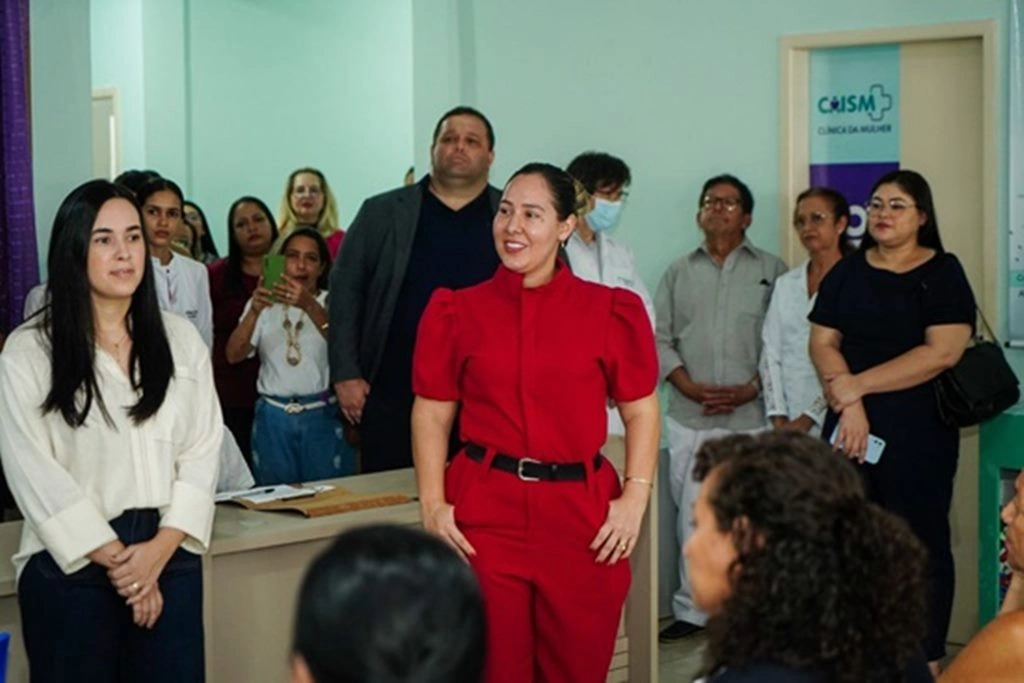 Prefeito Rafael visita CAISM e diz que vai aumentar serviços no órgão