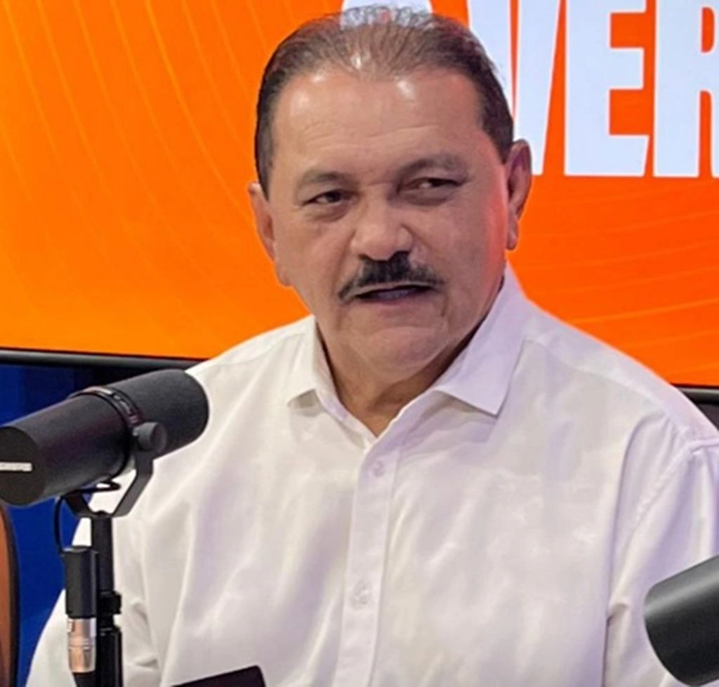 Secretário Rubens Pereira foi internado após passar mal